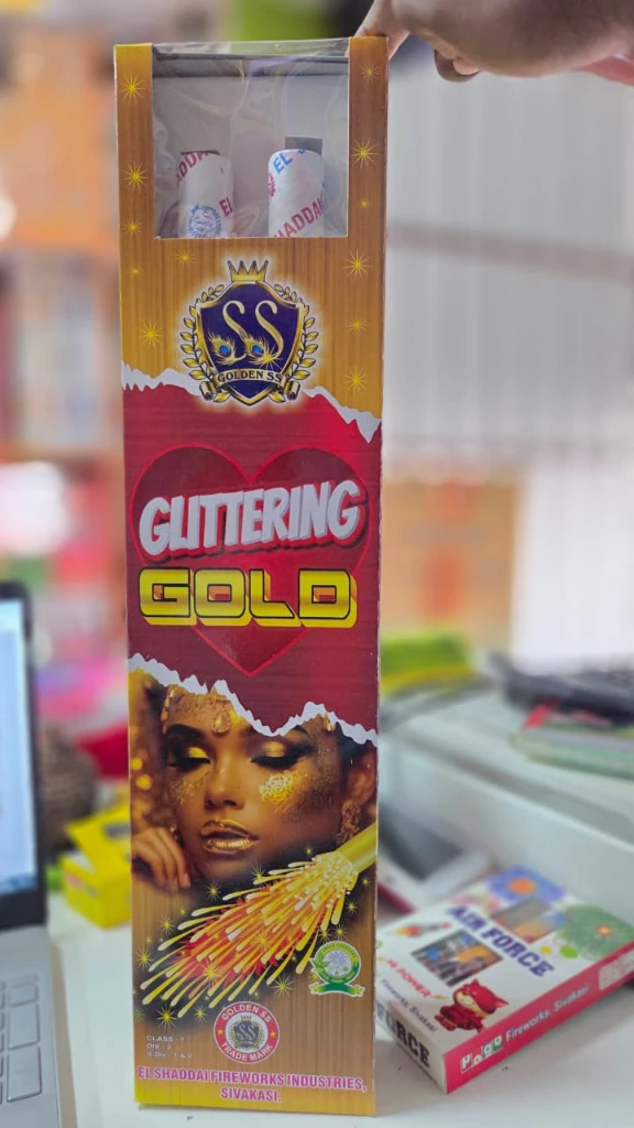 CLITTERING GOLD (Box)